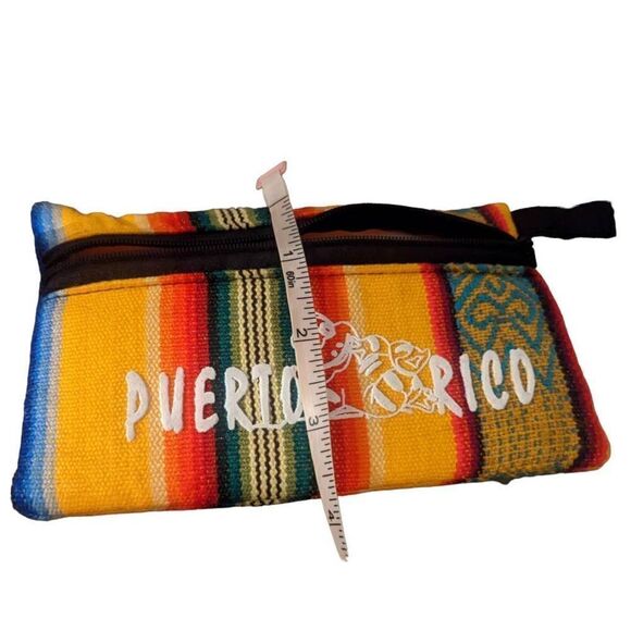 Puerto Rico Multicolor Knit Pouch Wristlet Zipper Closure Imported Frog Logo - Picture 3 of 5